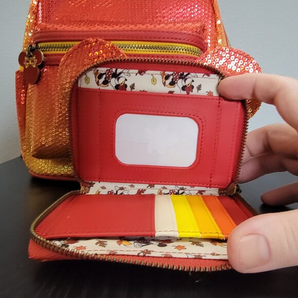Loungefly Disney Fall Sequin Minnie Mouse Ombre Mini Backpack and wallet - Picture 8 of 9